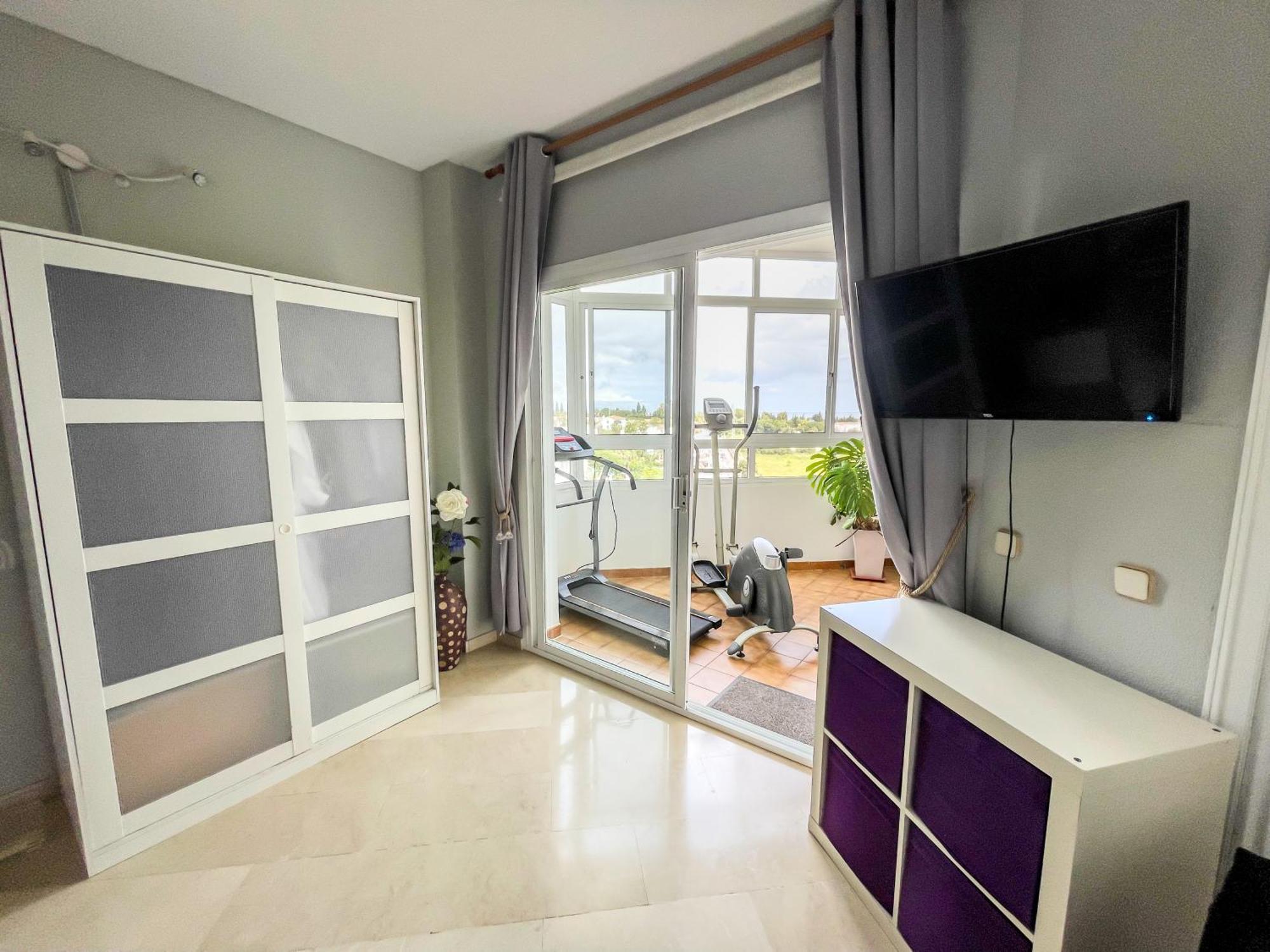 Modern Apartment With Terrace - 2 Min From The Beach Estepona Kültér fotó